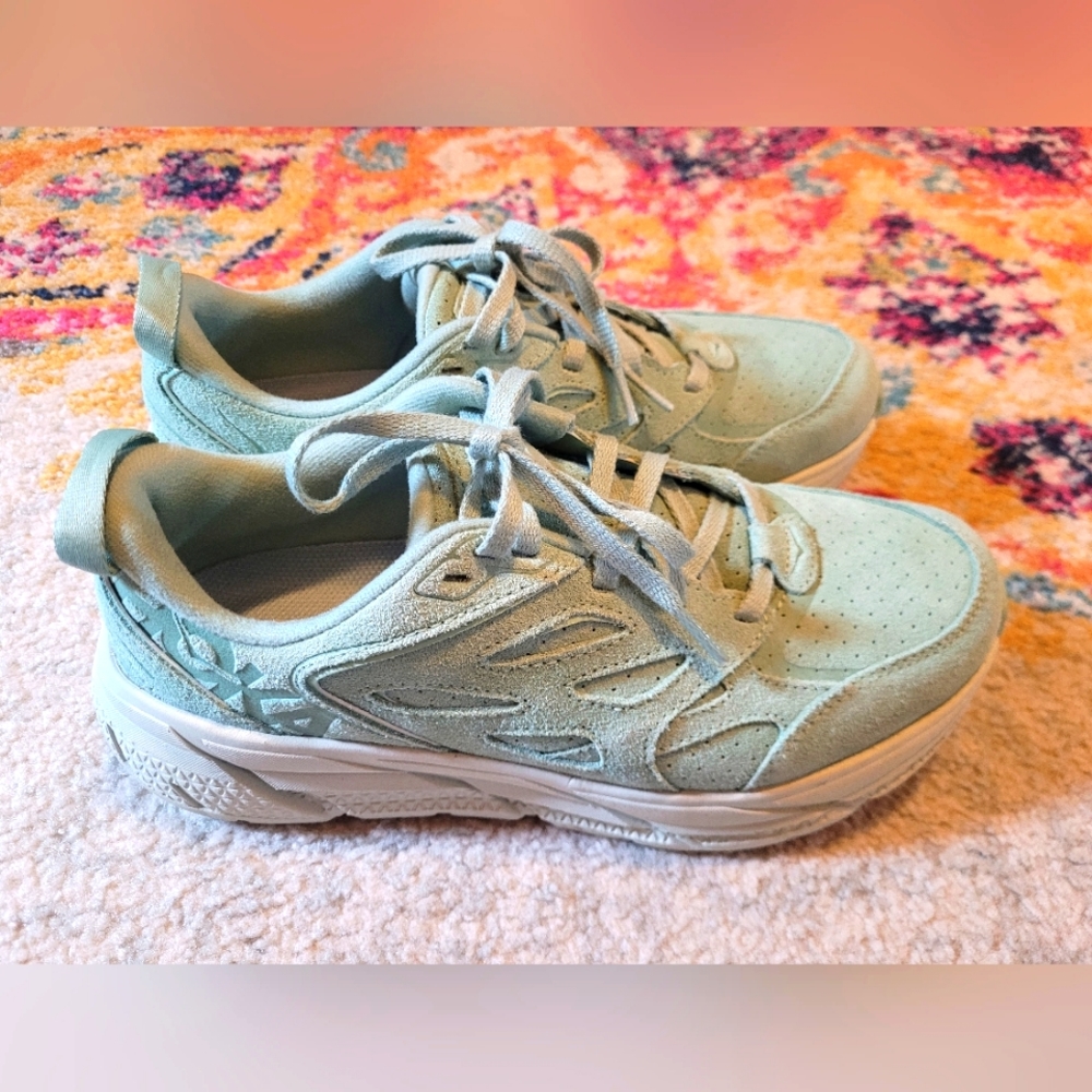 Hoka Clifton L Suede 8.5 women Smoke Green EUC